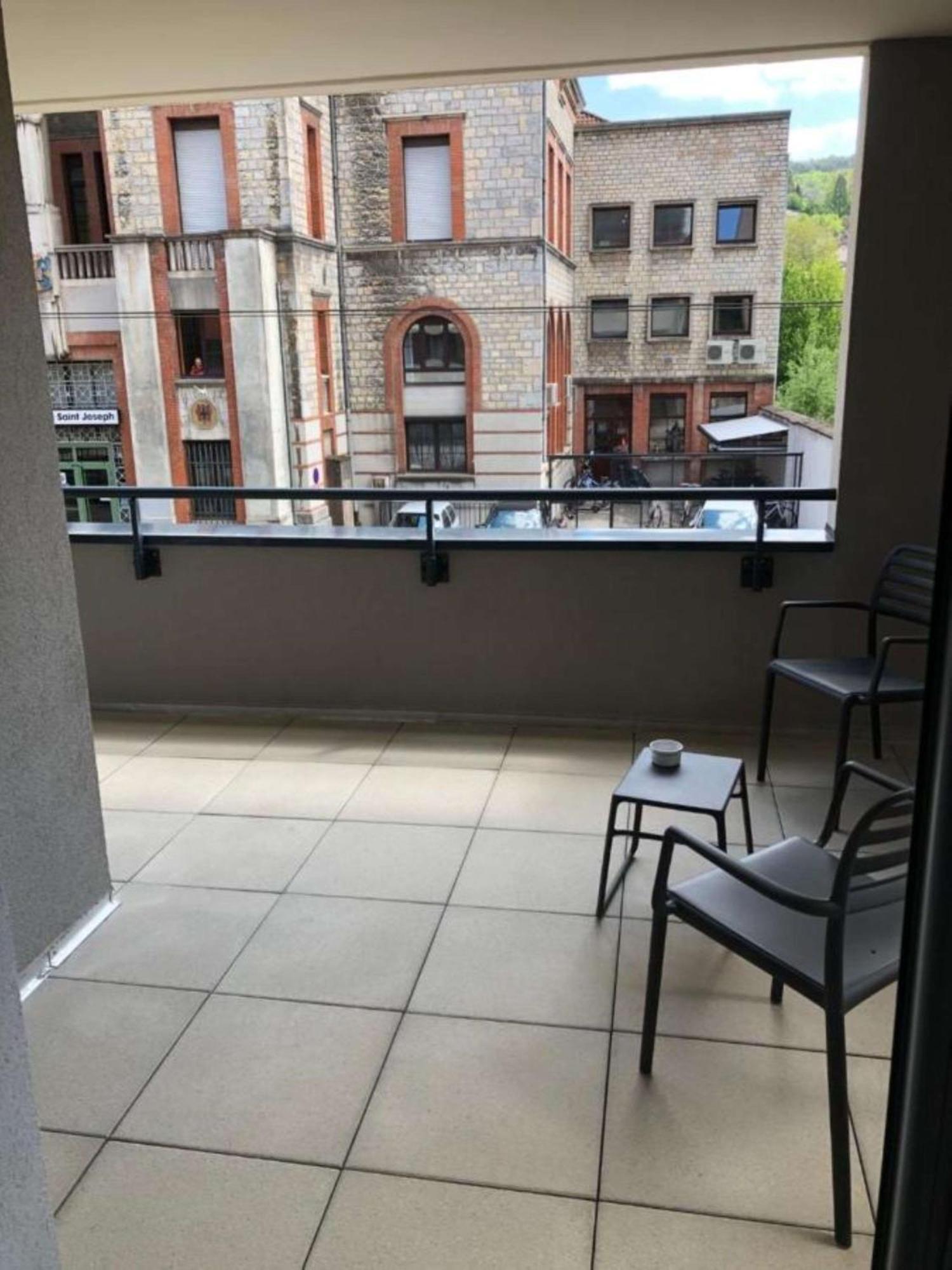 Best Western Hotel Fontaine Argent 브장송 외부 사진